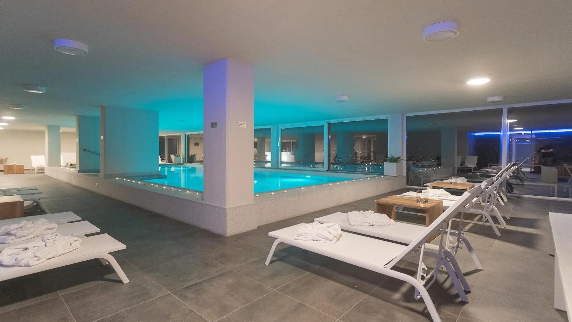 Valarin Luxury Apartments & Wellness, Vercana By Rent All Como 0*,