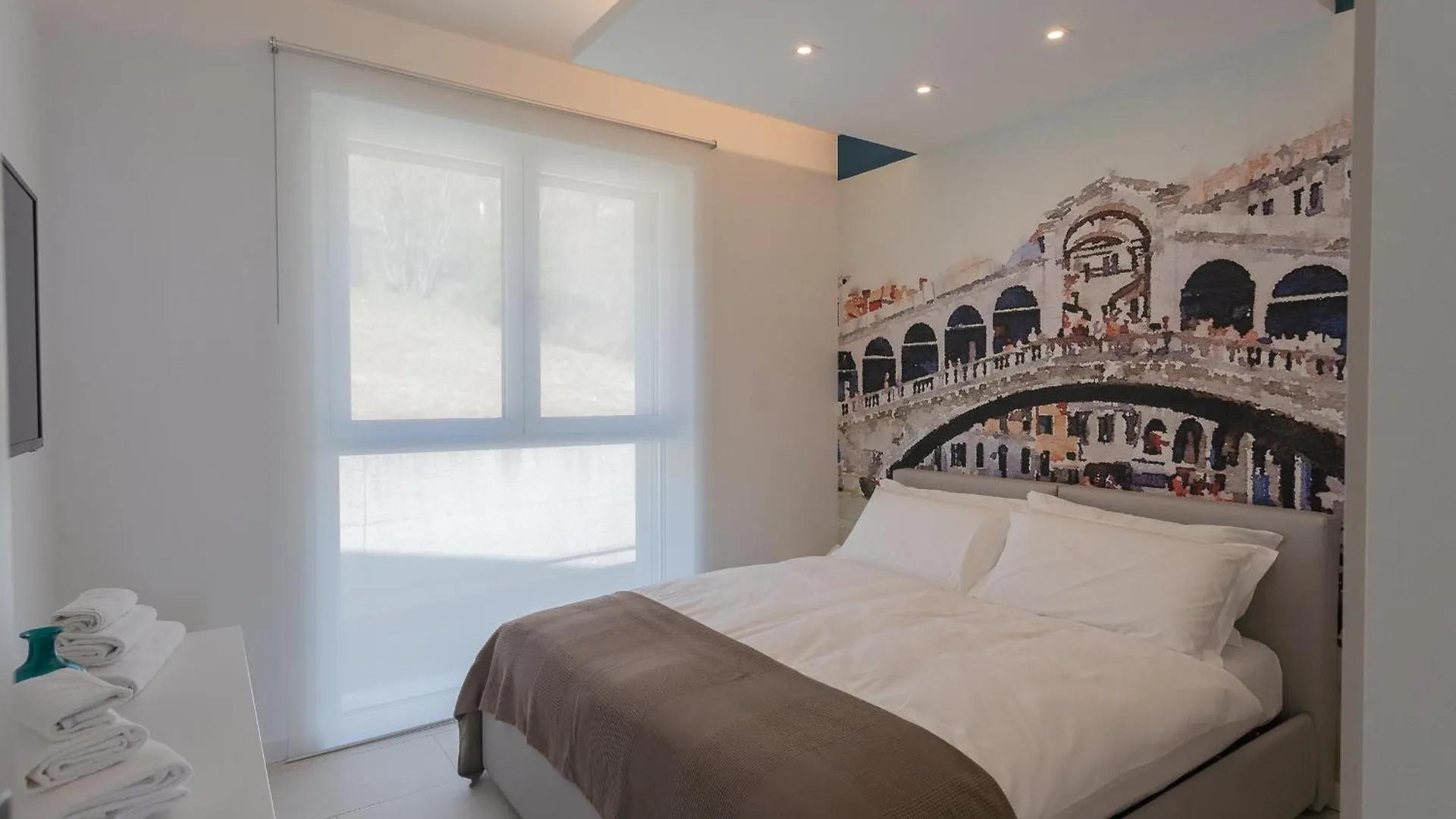 Valarin Luxury Apartments & Wellness, Vercana By Rent All Como 0*,