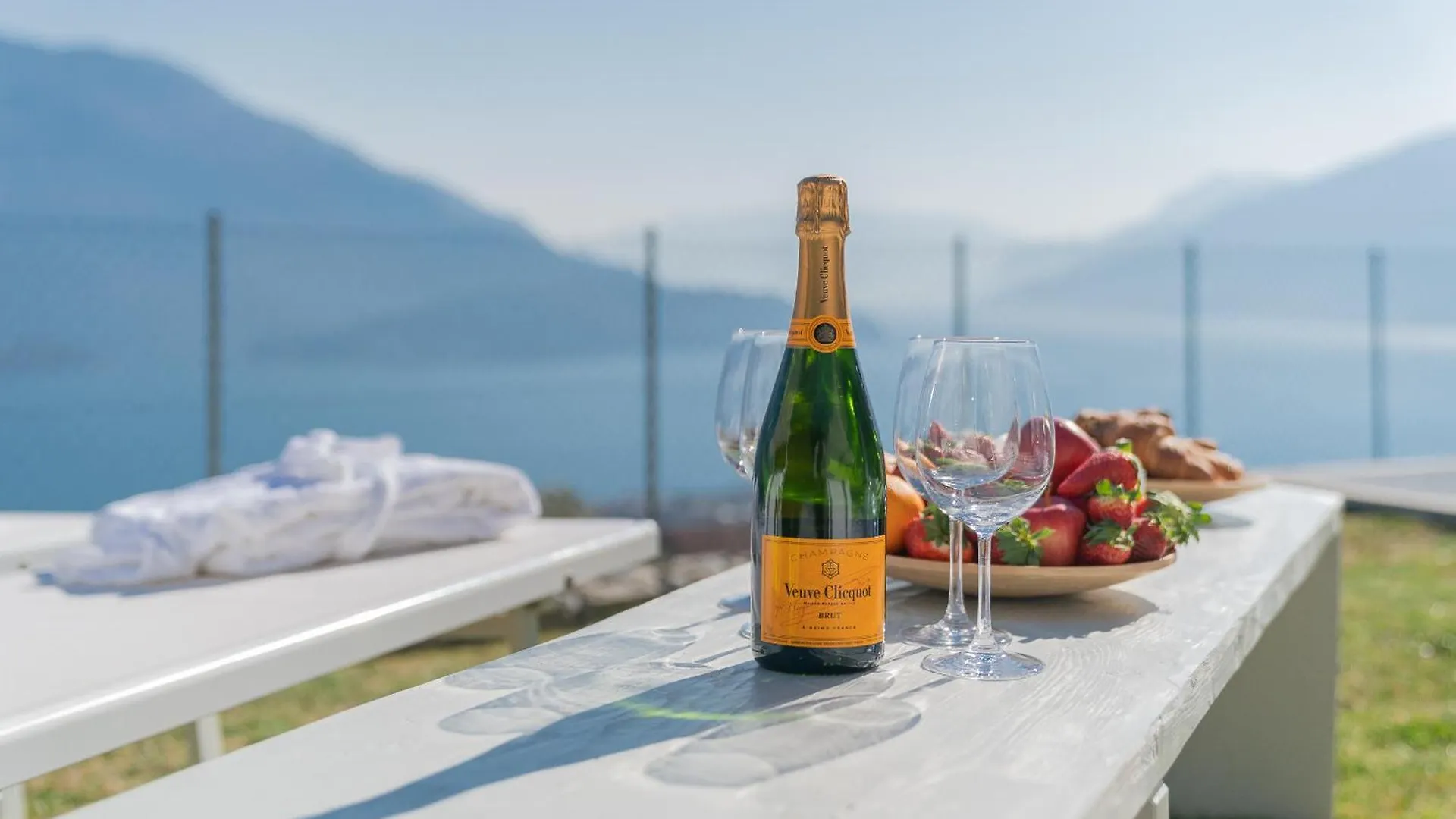 Valarin Luxury Apartments & Wellness, Vercana By Rent All Como