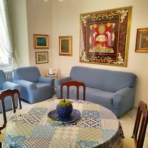Apartment Casa Scalini, Como