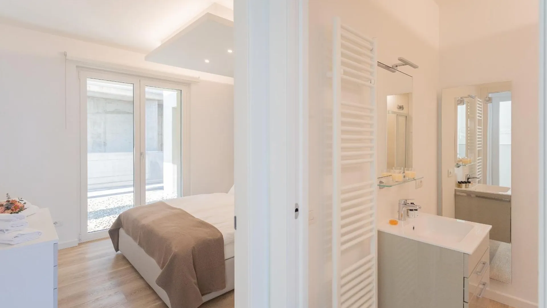Valarin Luxury Apartments & Wellness, Vercana By Rent All Como