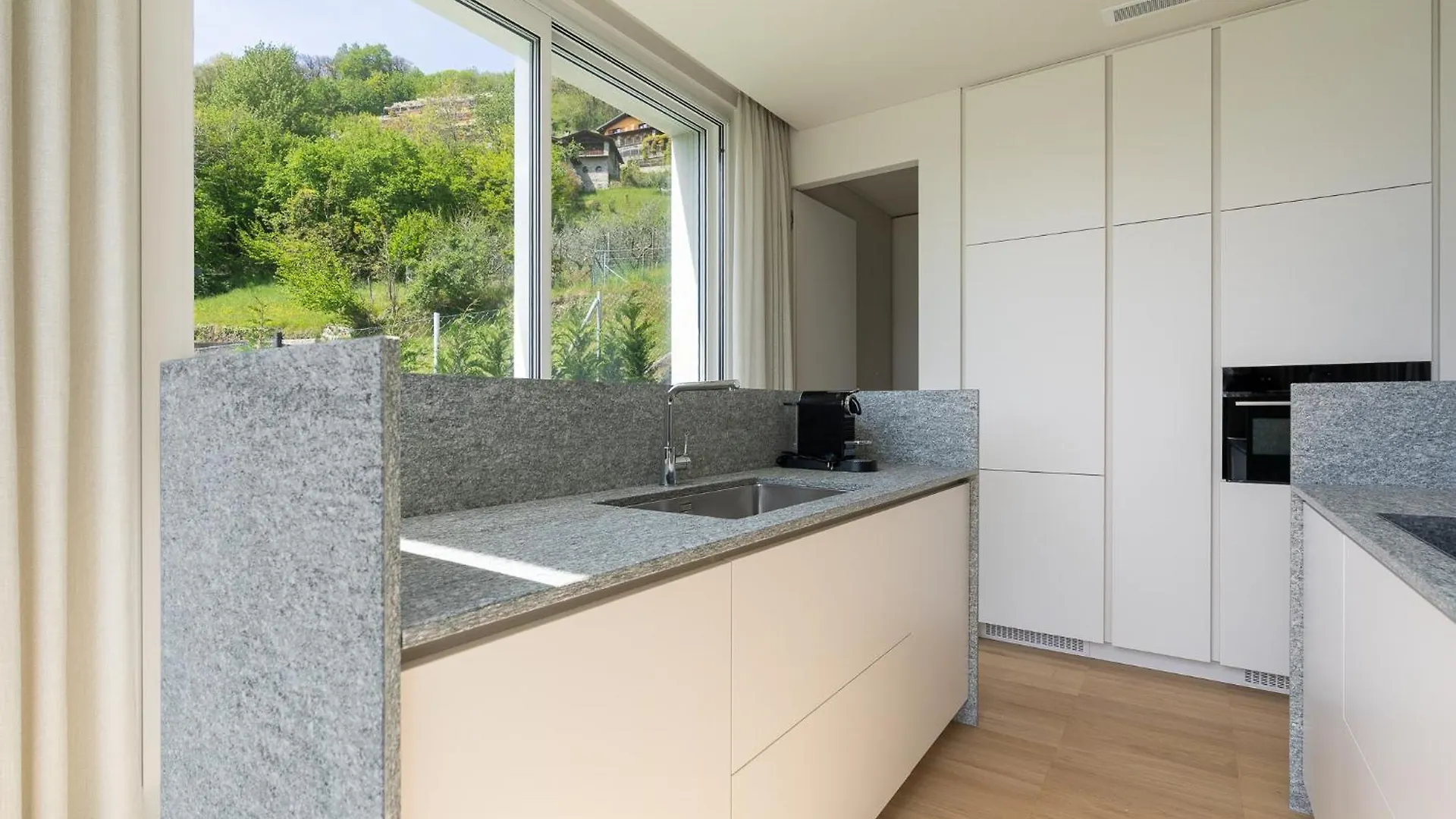 Valarin Luxury Apartments & Wellness, Vercana By Rent All Como